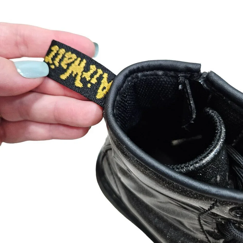 Dr. Martens 1460  Black Glitter J Girls Boots Size 1‎ US Black Glitter Lace-Up